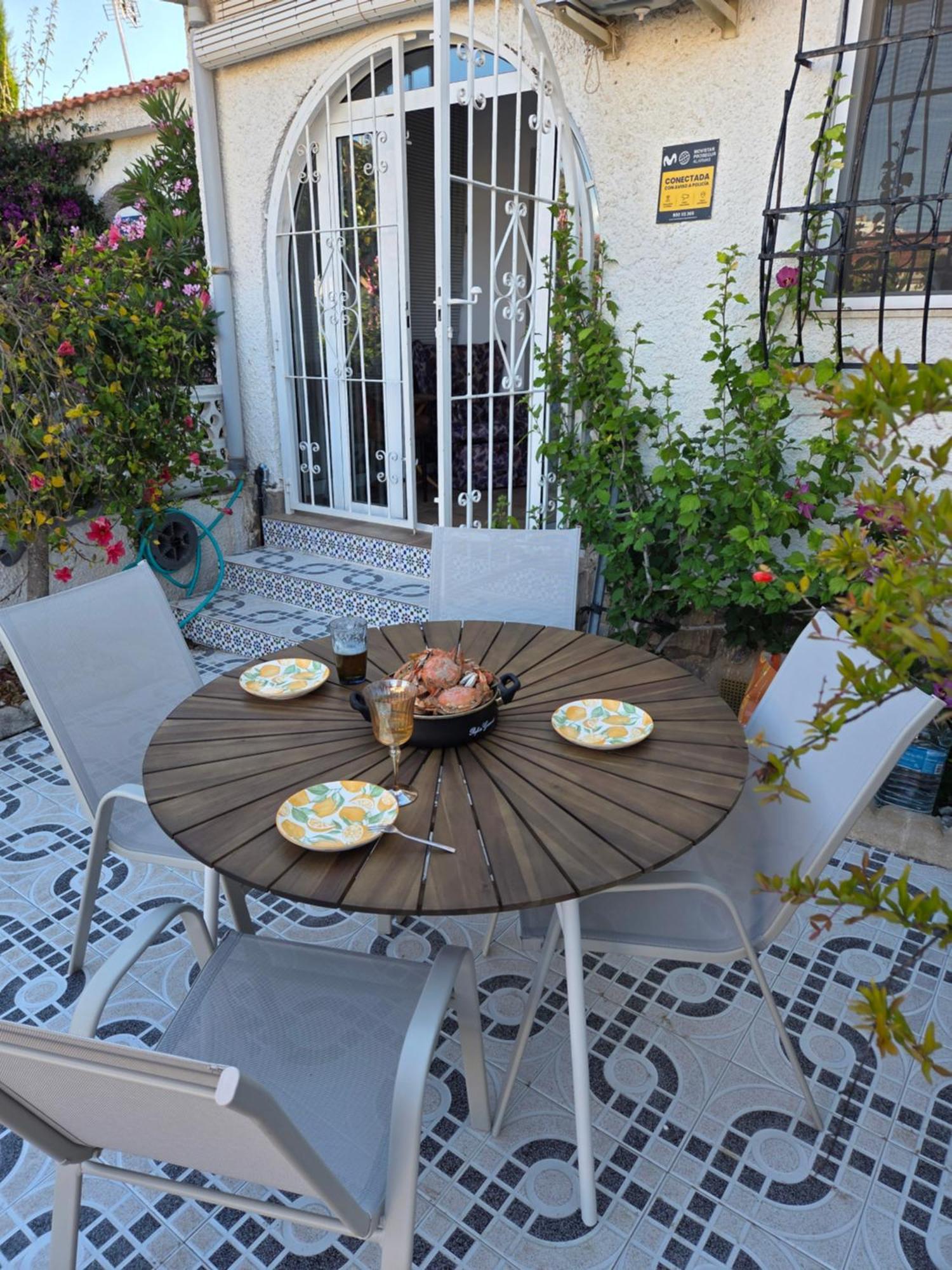 Holiday Apartments Torrevieja Zewnętrze zdjęcie