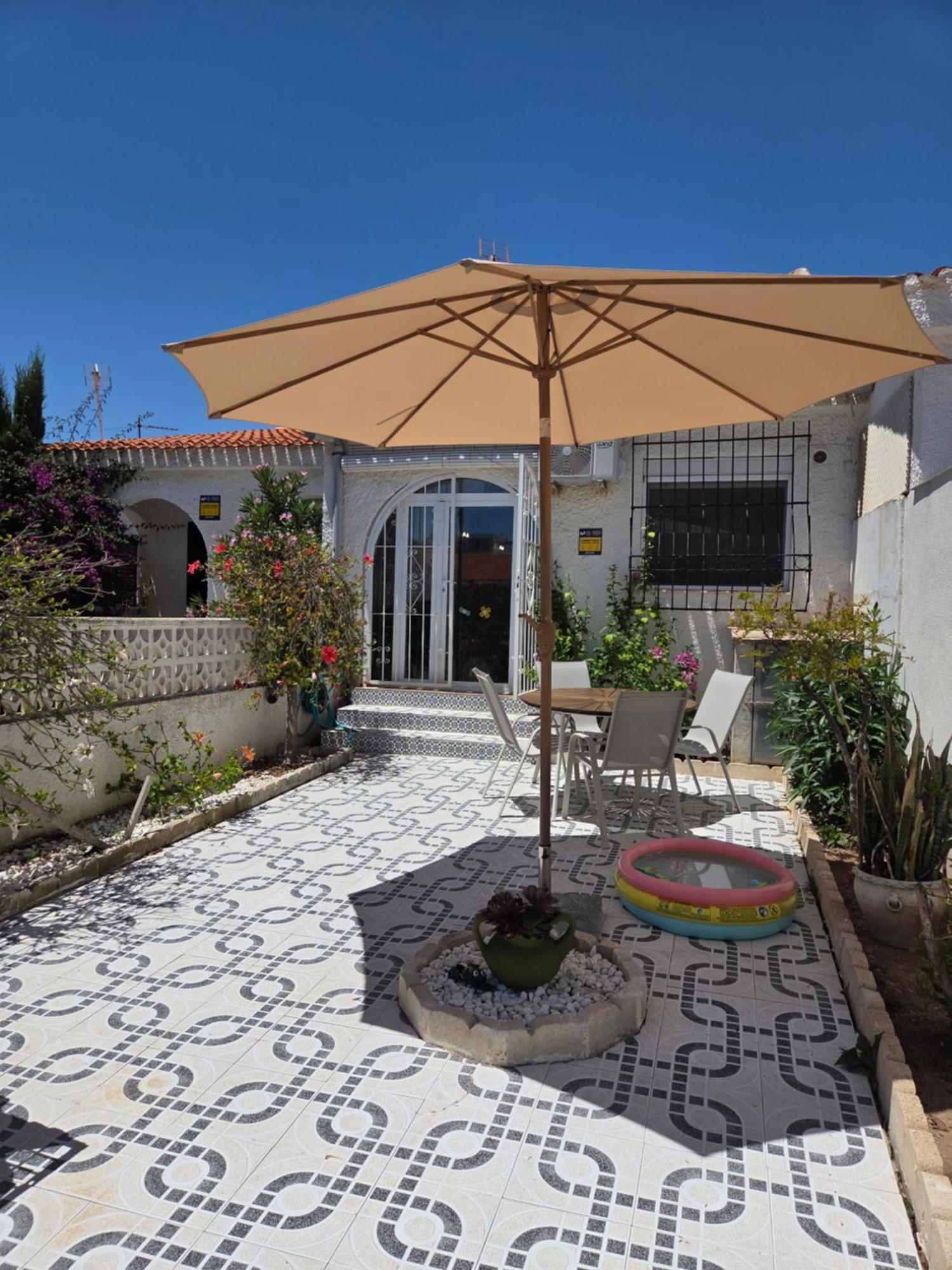 Holiday Apartments Torrevieja Zewnętrze zdjęcie